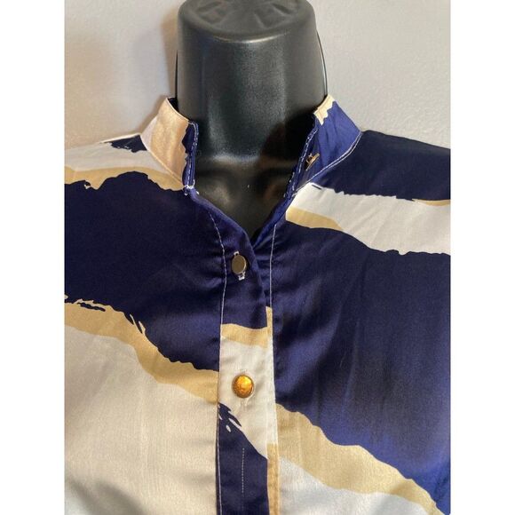 Miss Unni silky button up dress - Picture 4 of 7